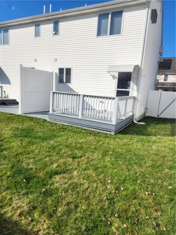 Building Photo - 44 Nellie St