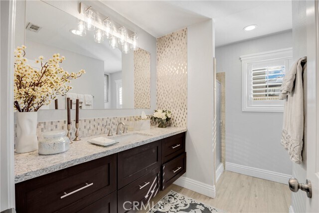 Building Photo - 1320 N Van Gogh Cir