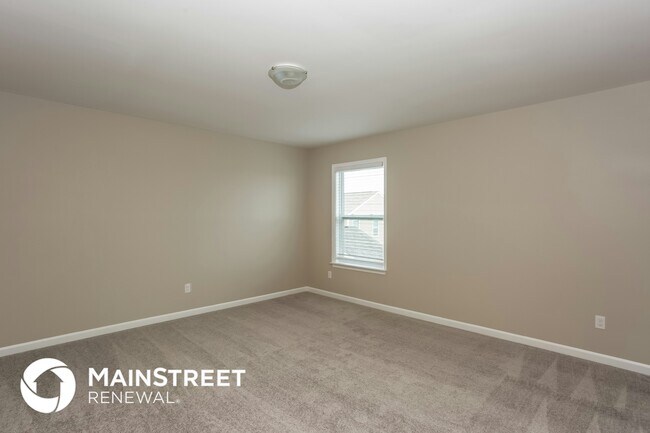 Building Photo - 693 Nannyberry Ln