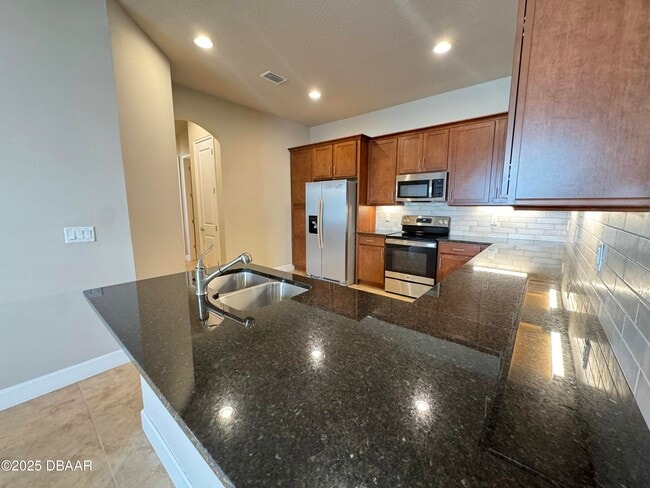 Building Photo - 6312 Hanfield Dr
