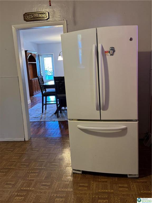 Building Photo - 352 W Bertsch St