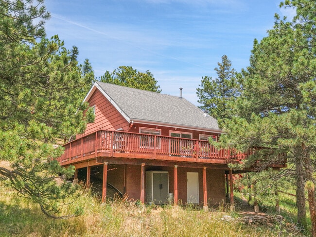 Building Photo - 32187 Sylvan Rd