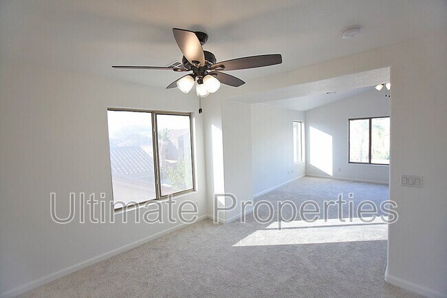 Building Photo - 20920 N 67th Dr