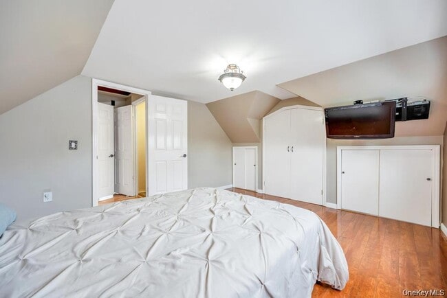 Building Photo - 46 Hardy Ln