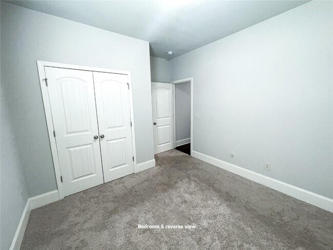 Building Photo - 4030 Tobiano Trl