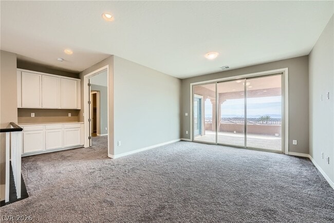 Building Photo - 12165 Edgehurst Ct
