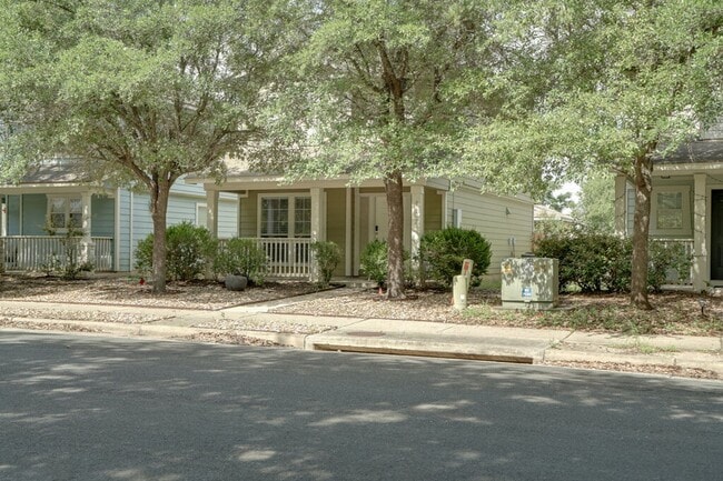 Building Photo - 9405 Rowlands Sayle Rd