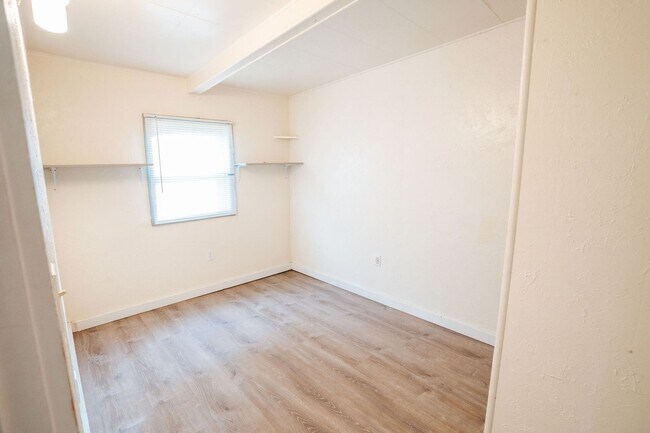 Building Photo - Charming Single Family Home In McKinleyville