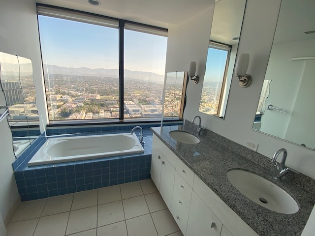 Primary Bath - 1100 Wilshire Blvd