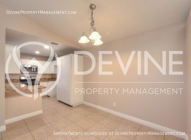 Building Photo - 7338 Greenhaven-Unit 66