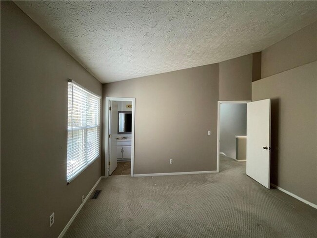 Building Photo - 3578 Kennesaw Station Dr