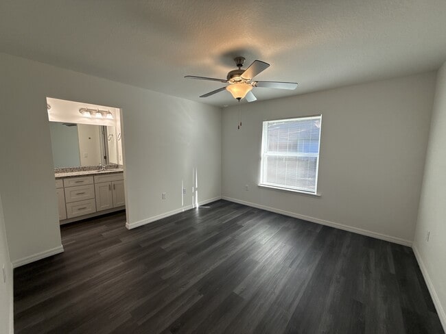 Building Photo - 2234 NW 65th Pl