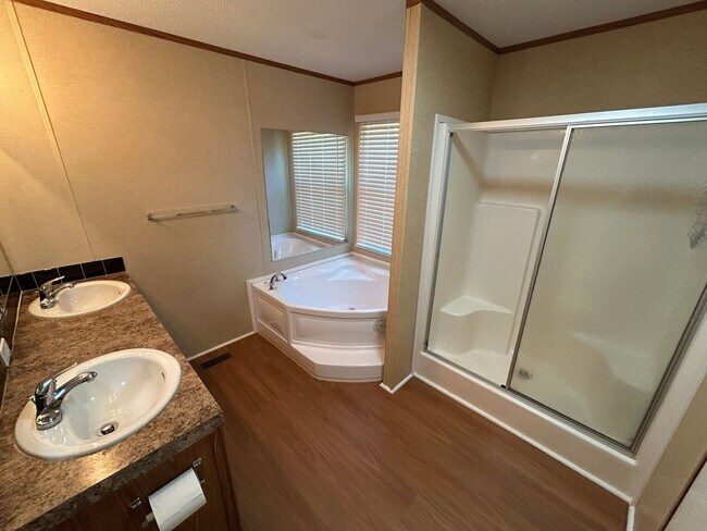 Building Photo - Introducing this newly remodeled 3 Bedroom 2 Bathroom home on large lot.