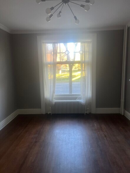 Building Photo - 520 Madison Ave