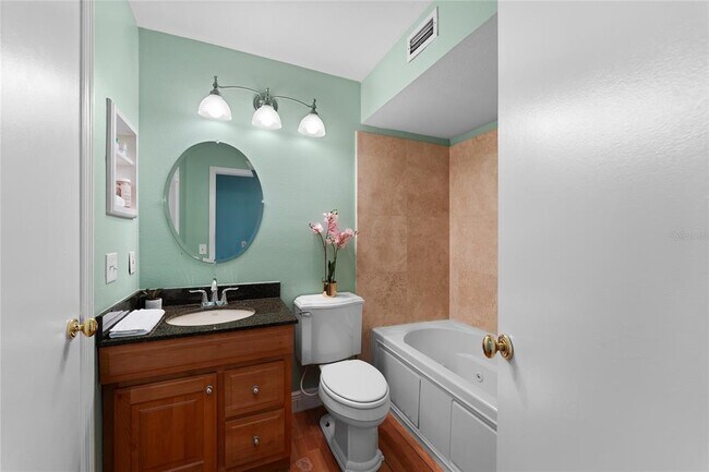 Building Photo - 5704 Bratton Dr