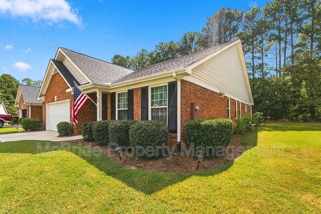 Building Photo - 678 Kensington Ct SE