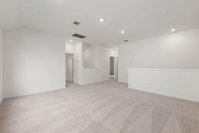 Building Photo - 6411 Symphony Wave Dr