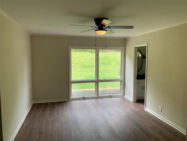 Building Photo - 2435 Miller Ferry Rd SW