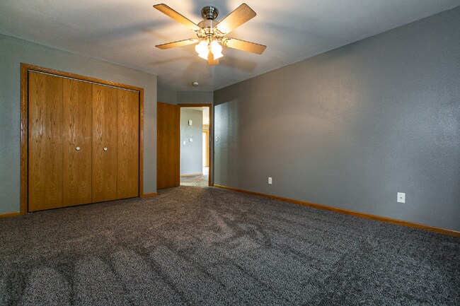 Building Photo - 3061 Stellar Eagle Dr