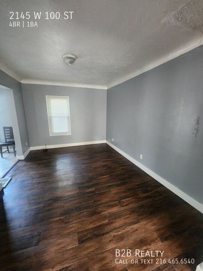 Building Photo - 2145 W 100th St