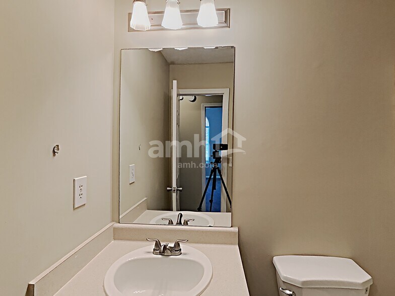 Building Photo - 4760 Duration Ct