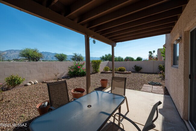 Building Photo - 4339 E Samantha Dr