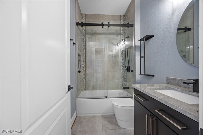 Building Photo - 5328 Mayfair Ct