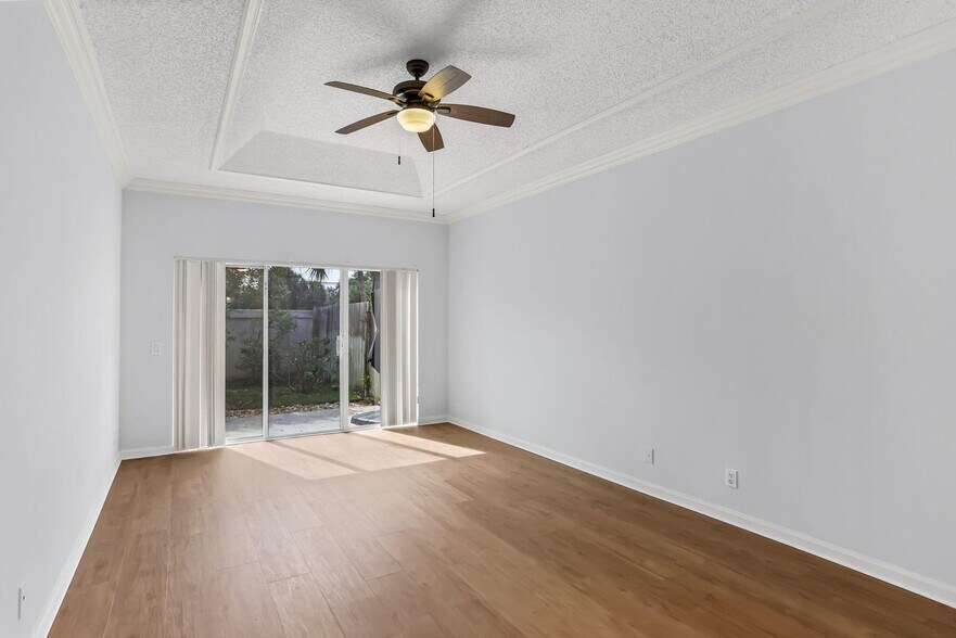 Building Photo - 7607 Colony Lake Dr