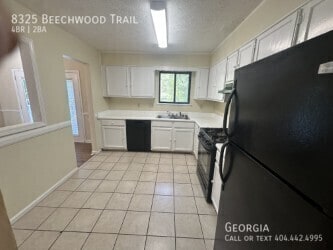 Building Photo - 8325 Beechwood Ct