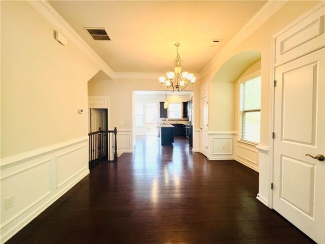 Building Photo - 2647 Portbury Place Northeast