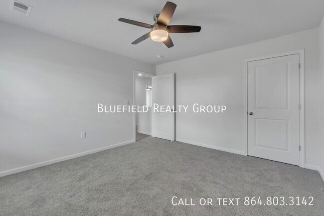 Building Photo - 107 Ashwood Wy