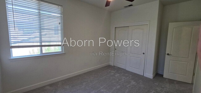 Building Photo - 4100 Borders Dr