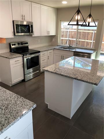 Building Photo - 1531 Camelia Dr
