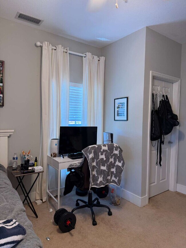 Building Photo - Spectacular 2/2.5 Condo in the Oldsmar Galleria Town Center Lifestyle