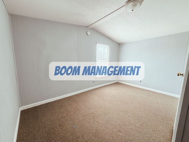 Building Photo - 176 Brookston Rd