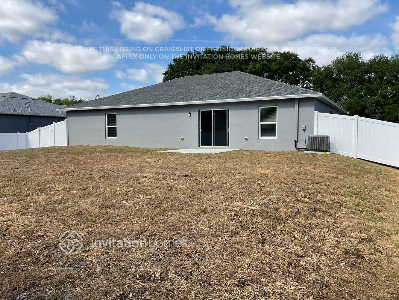 Building Photo - 555 Gasparilla Ave SE