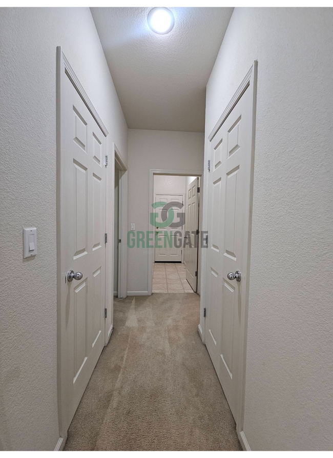 Building Photo - Lovely 1 Story Home in Riverpointe Communi...