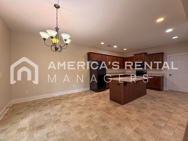 Building Photo - MOVE IN SPECIAL!!! - Home for rent in Calera, AL!!! - Receive 1 FREE MONTH if a 15-month lease is...