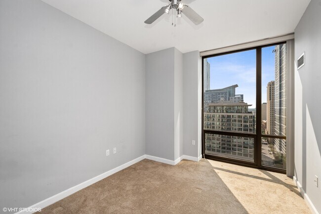 Building Photo - 233 E 13th St