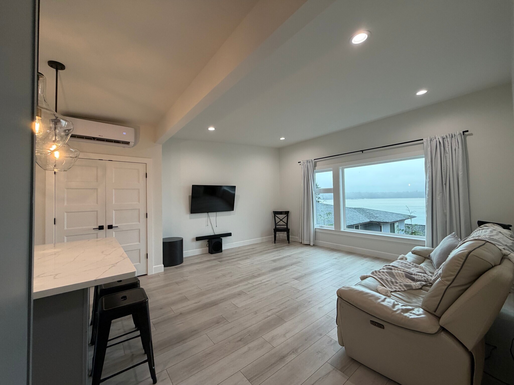 Building Photo - 3020 N 33rd St