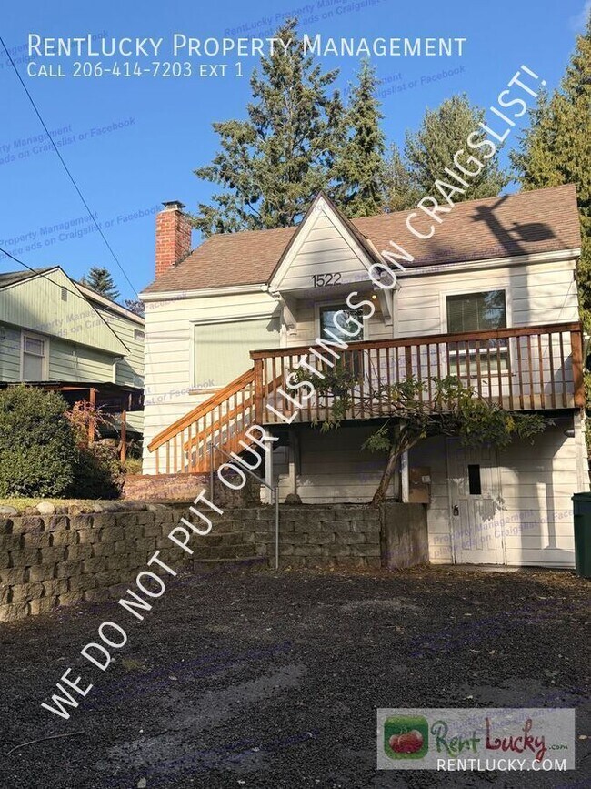 Building Photo - 1522 NE 97th St