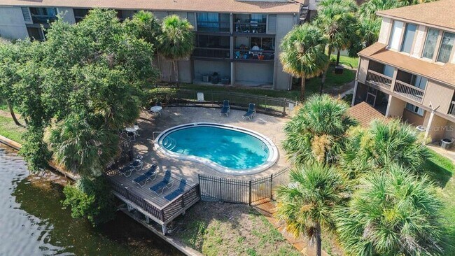 Building Photo - 6312 Newtown Cir