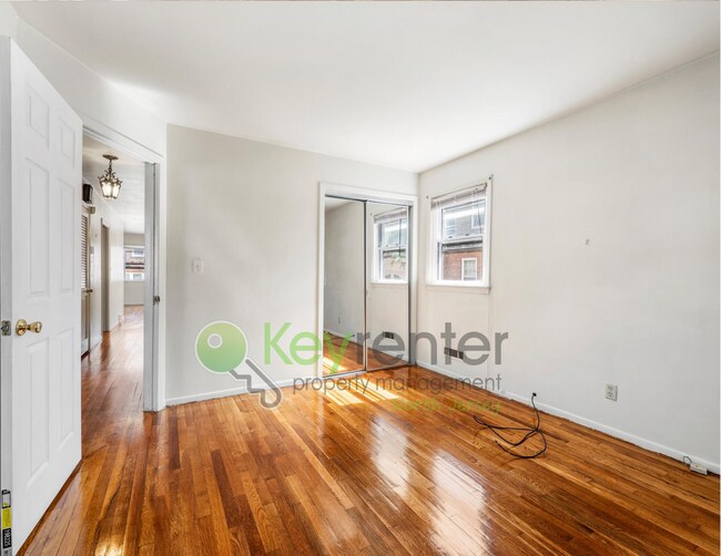 Building Photo - 199 Brookside Ave
