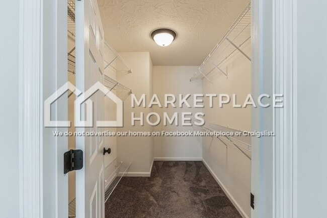 Building Photo - 803 Fenwick Ct