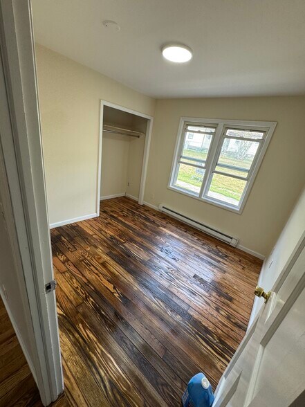 Building Photo - 35 Highland Ave