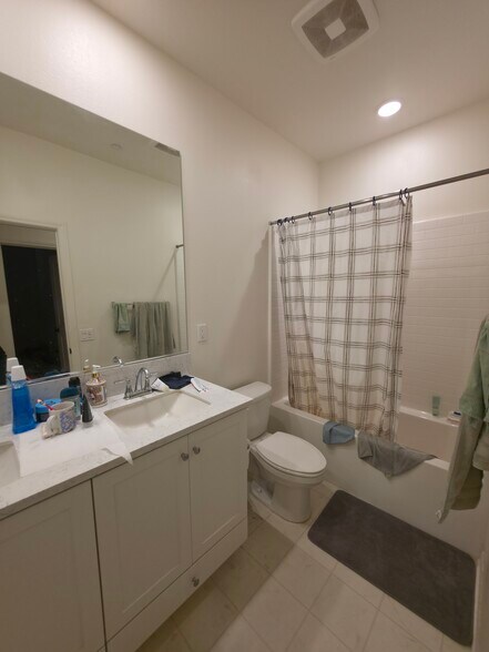 Building Photo - 12120 Blue Sky Ct