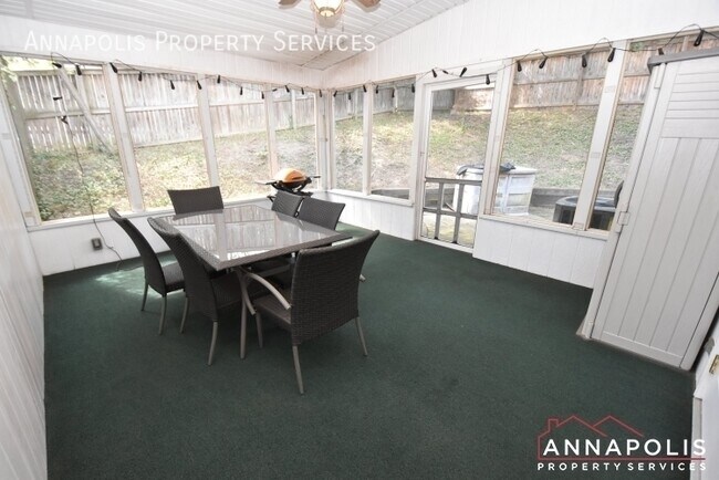 Building Photo - 364 Ellenham Ct