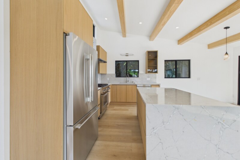 Building Photo - 2282 Whitney Ave