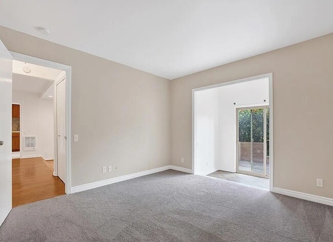 Building Photo - 16879 Bluewater Ln