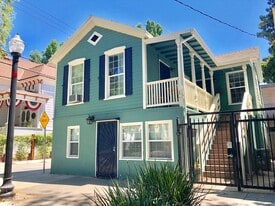 Building Photo - 517 13th St